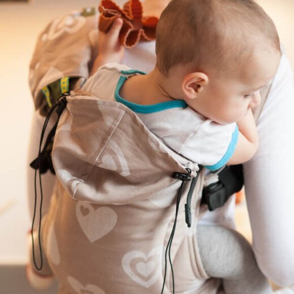 NWT LennyLamb Baby Buckle Sweetheart Beige & Cream - Picture 3 of 4